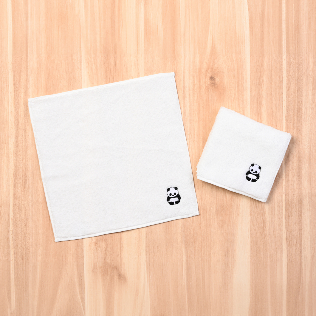 パンダハンドタオル
