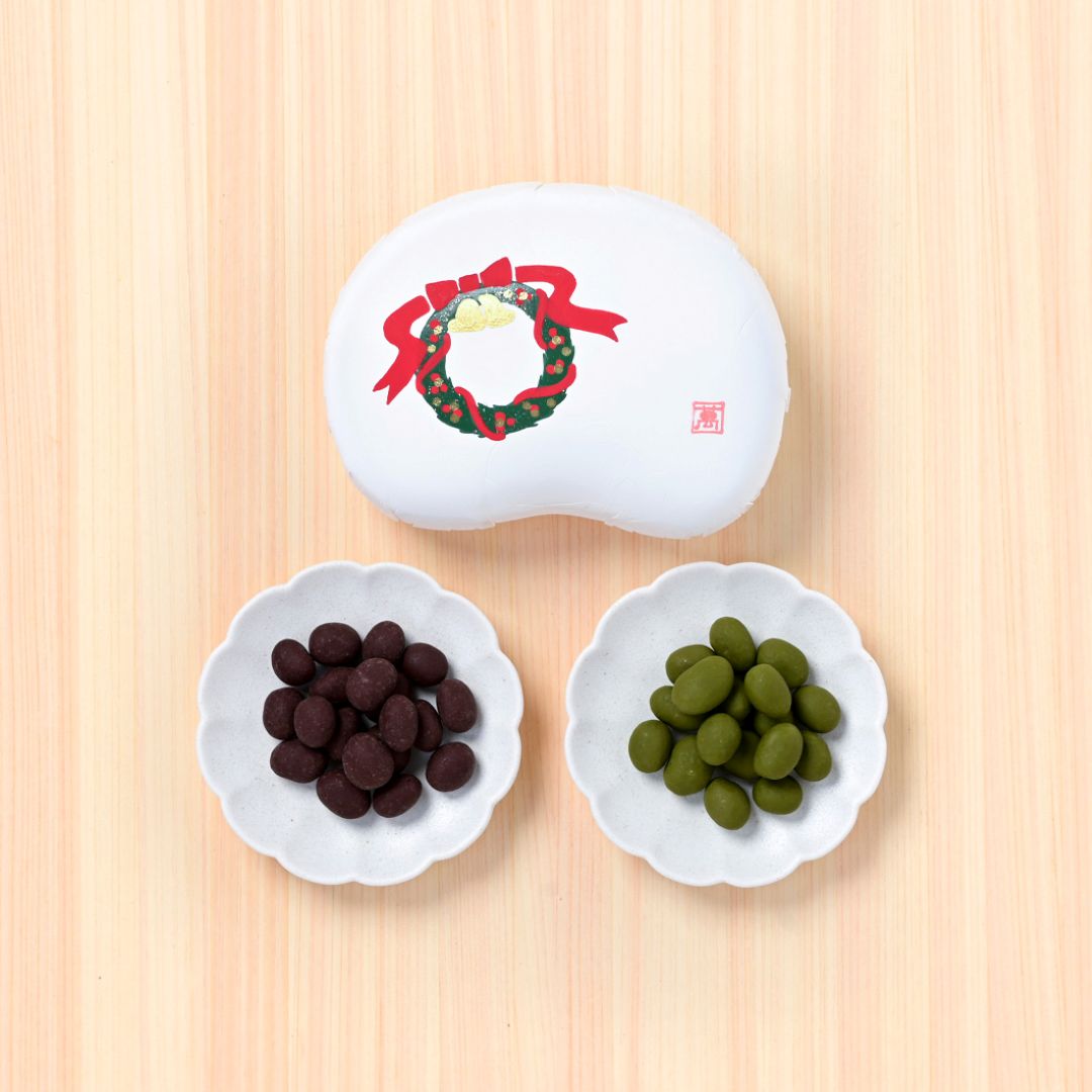 かりっとちょこ豆・ビター＆抹茶（豆箱入り）　絵柄：クリスマスリース
