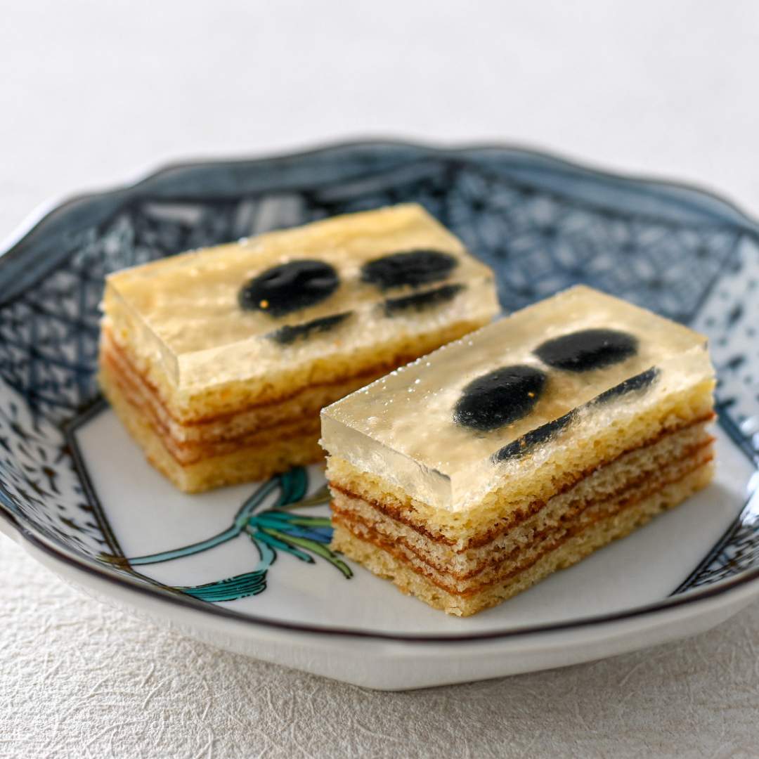 ○みそレーヌ＆わらび餅のバウム【黒豆＆ラムレーズン】｜【公式